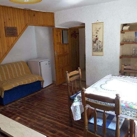 Apartman Dinko Lubenice Exterior photo